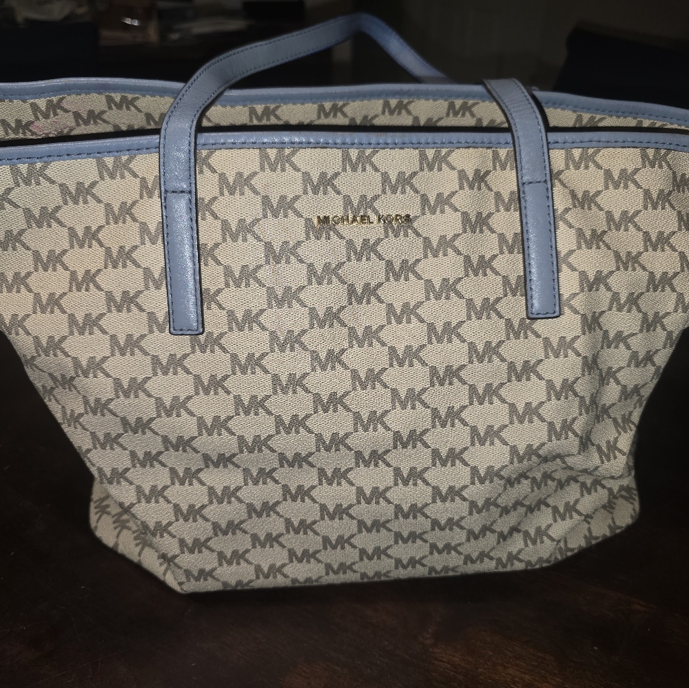 Michael Kors Tote